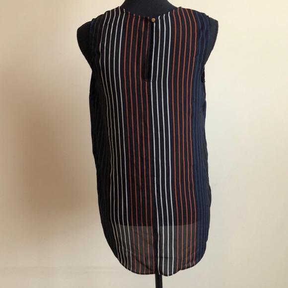 Fun Sleeveless top - Picture 4 of 4